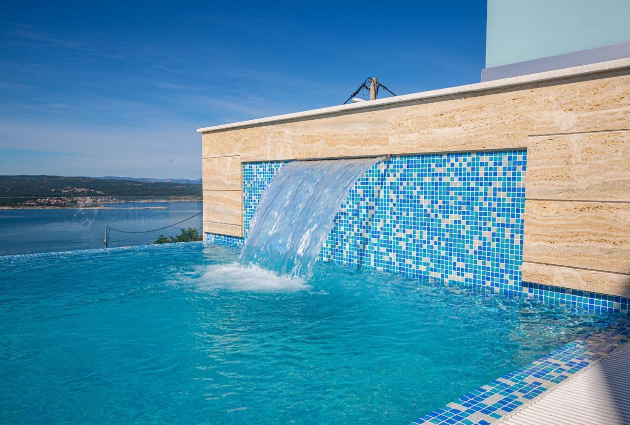 Villa Marassi With Heated Pool, Hot Tub And Sauna ซริกเวนิซา ภายนอก รูปภาพ