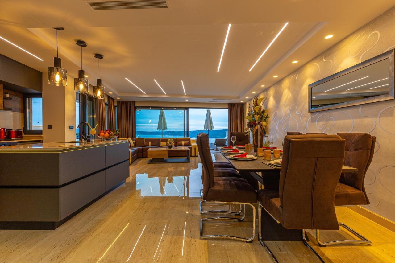 Villa Marassi With Heated Pool, Hot Tub And Sauna ซริกเวนิซา ภายนอก รูปภาพ