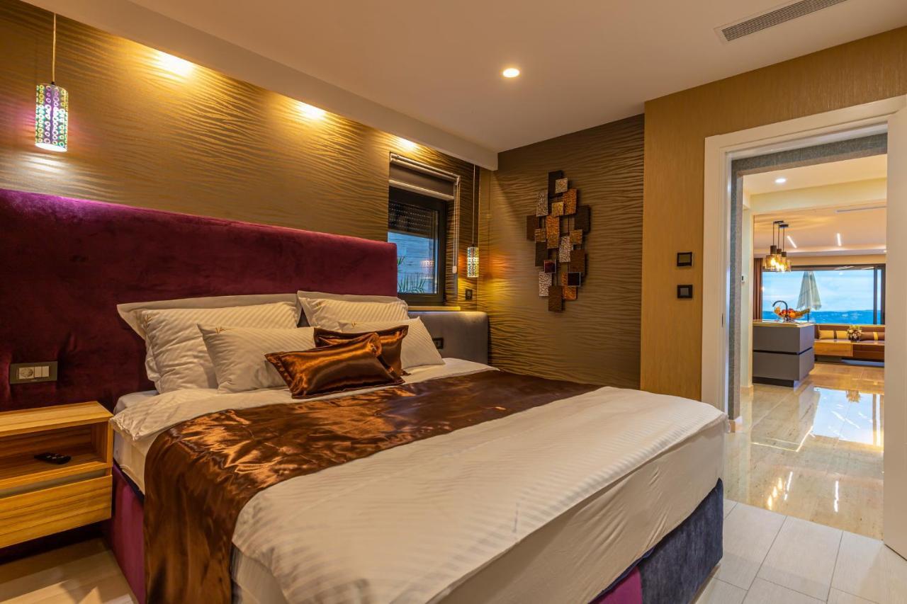Villa Marassi With Heated Pool, Hot Tub And Sauna ซริกเวนิซา ภายนอก รูปภาพ