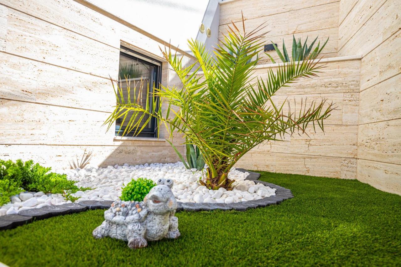 Villa Marassi With Heated Pool, Hot Tub And Sauna ซริกเวนิซา ภายนอก รูปภาพ